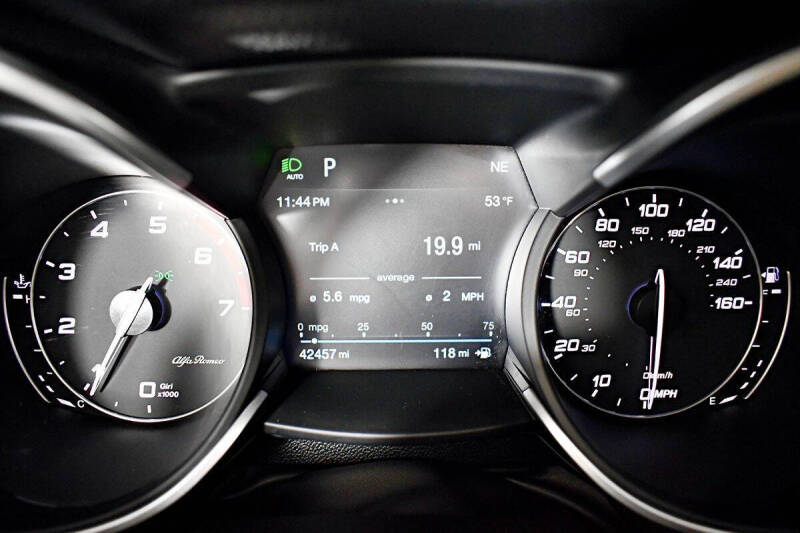 2019 Alfa Romeo Stelvio Ti Sport