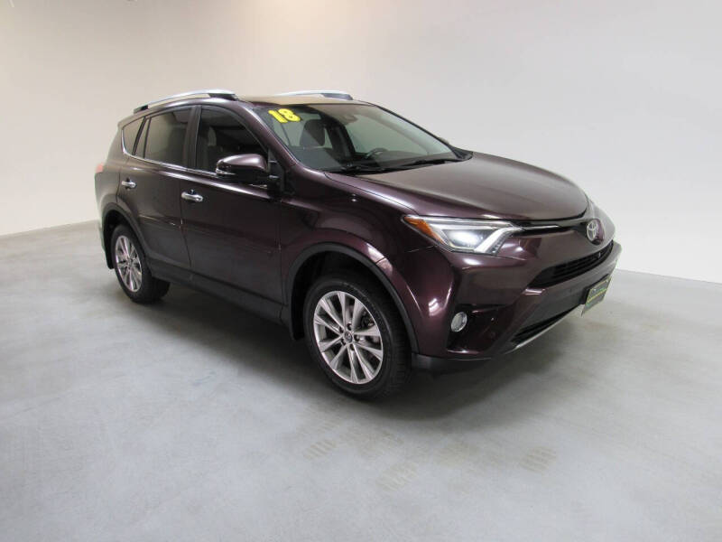 2018 Toyota RAV4 Limited's photo