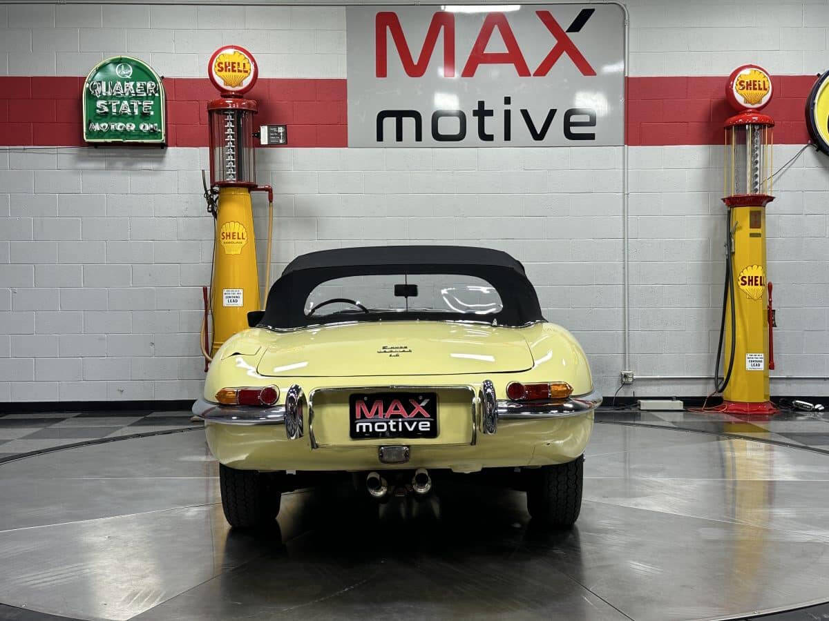 1968 Jaguar E-Type 68