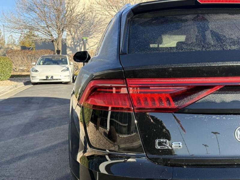 2021 Audi Q8 quattro Premium Plus 55 TFSI