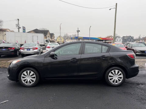 2013 Mazda MAZDA3 i SV