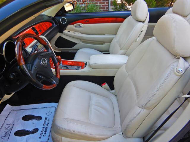 2006 Lexus SC 430