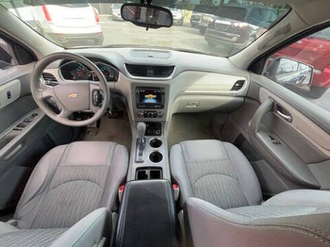 2016 Chevrolet Traverse LS