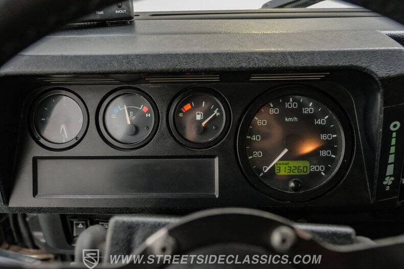 1998 Land Rover Defender