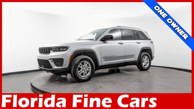 2023 Jeep Grand Cherokee Laredo