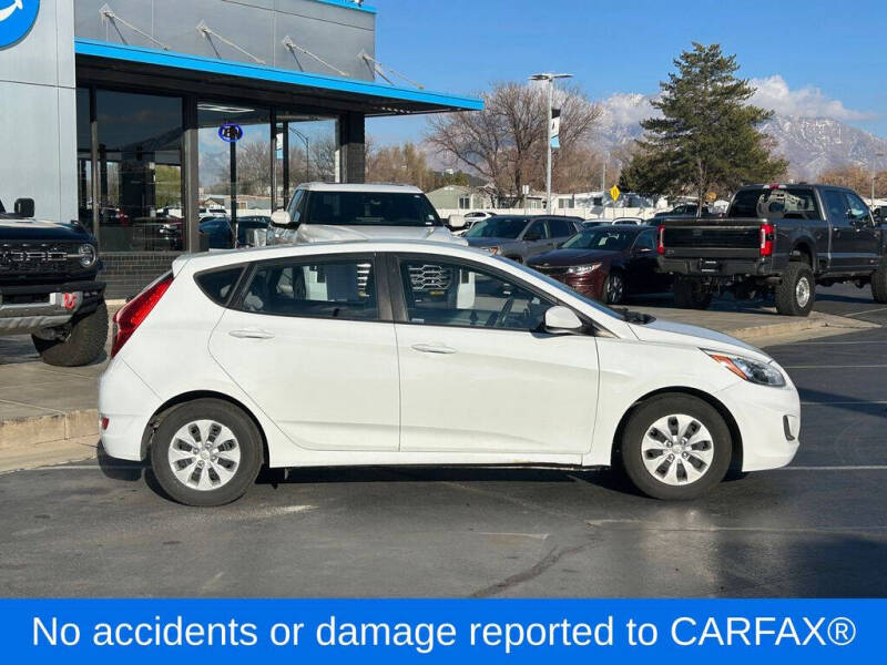 2016 Hyundai Accent SE