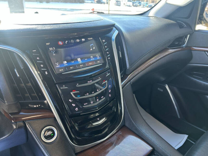 2018 Cadillac Escalade Premium Luxury