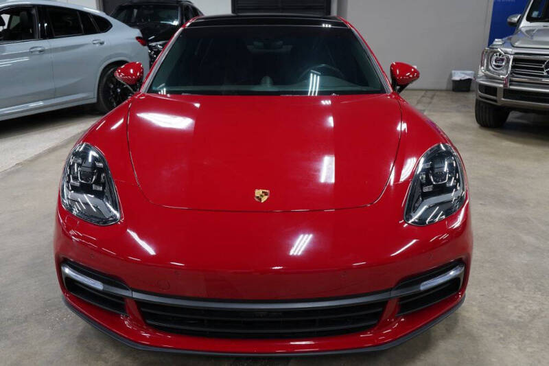2020 Porsche Panamera
