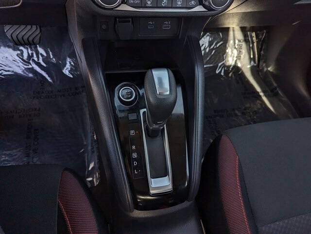 2025 Nissan Versa SR