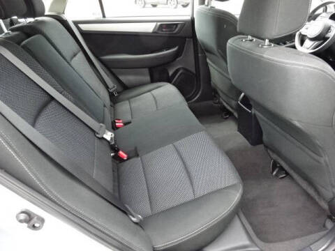 2019 Subaru Outback 2.5i