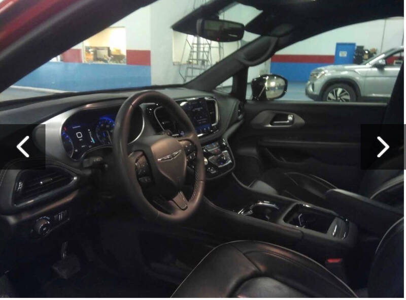 2025 Chrysler Pacifica Limited