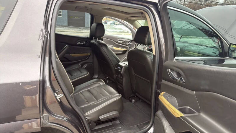 2018 GMC Acadia Denali