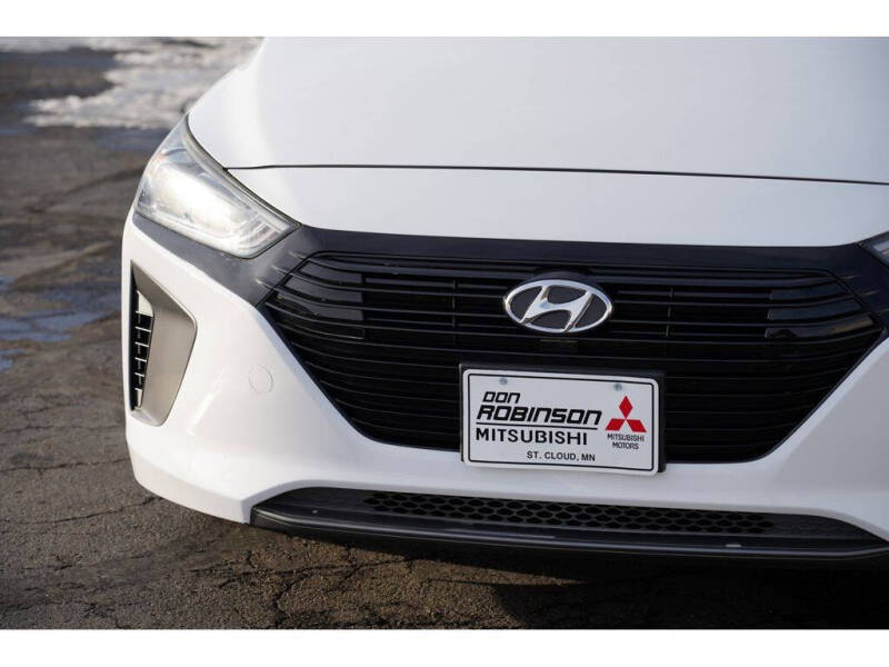 2019 Hyundai Ioniq Hybrid Blue