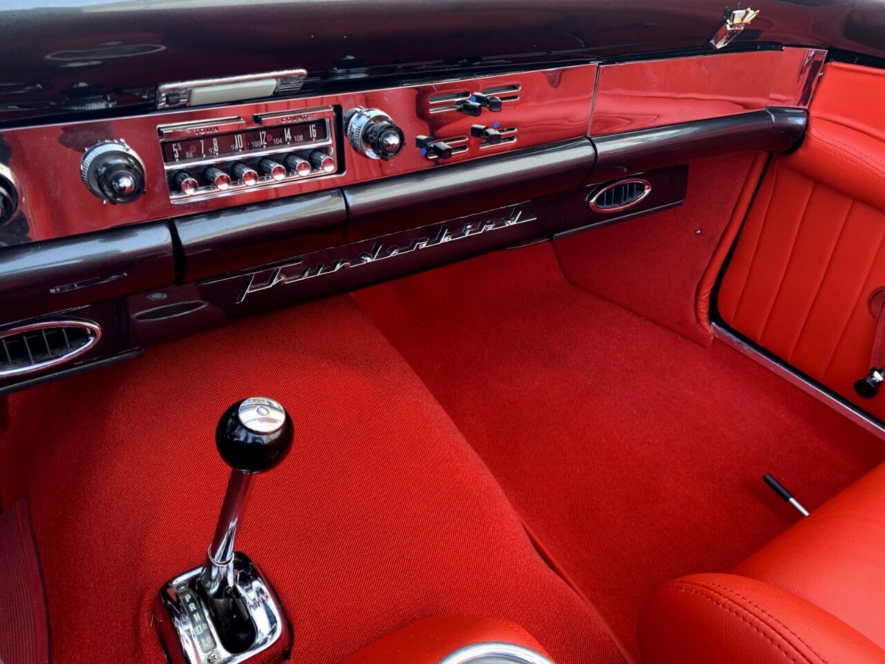 1957 Ford Thunderbird 48