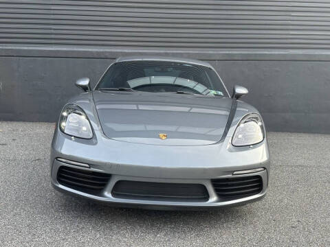2025 Porsche 718 Cayman