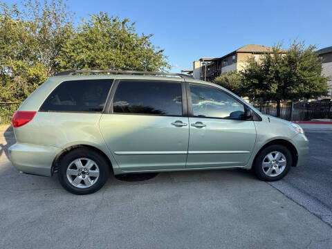 2008 Toyota Sienna CE 8-Passenger