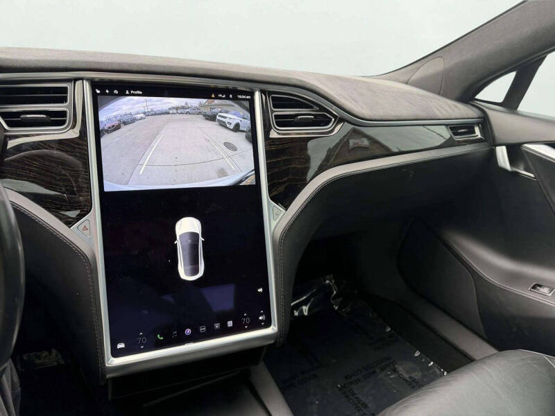 2016 Tesla Model S 90D