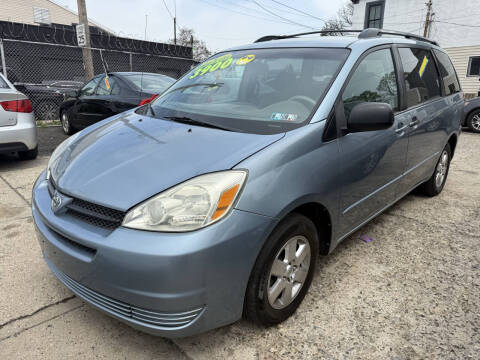 2005 Toyota Sienna LE 7 Passenger
