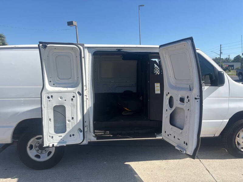 2011 Ford E-Series E-150