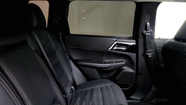 2022 Mitsubishi Outlander