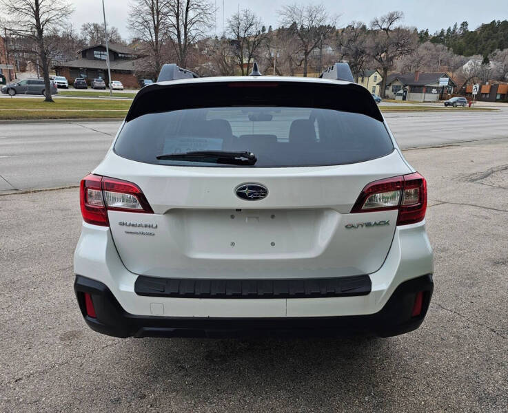 2018 Subaru Outback 2.5i Premium