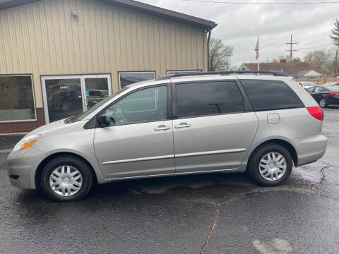 2010 Toyota Sienna for sale at Home Street Auto Sales in Mishawaka IN