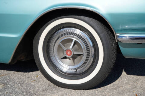 1964 Ford Thunderbird