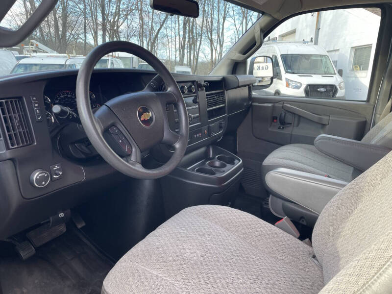 2020 Chevrolet Express 2500