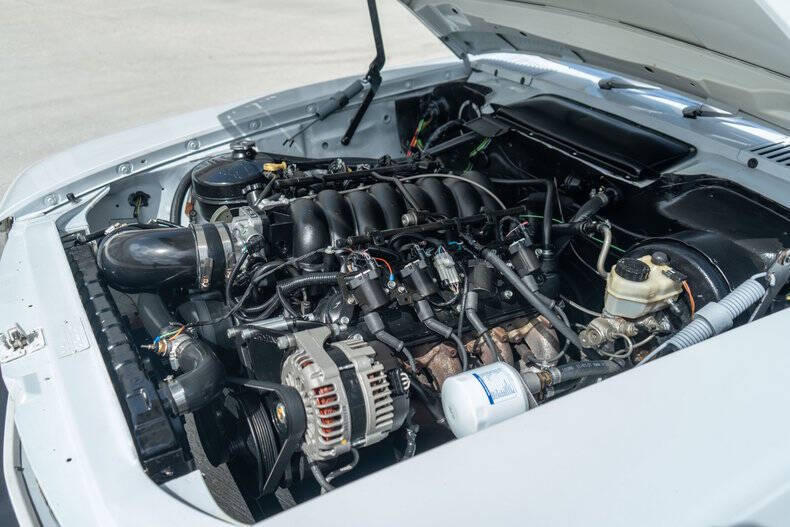 1977 Mercedes-Benz 450-Class