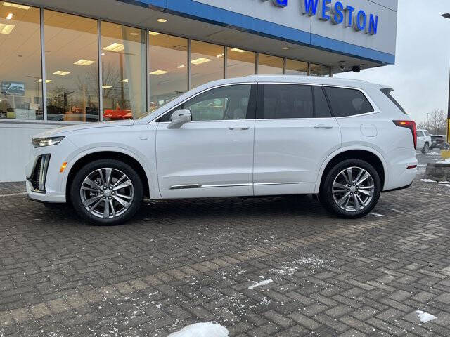 2025 Cadillac XT6 Premium Luxury