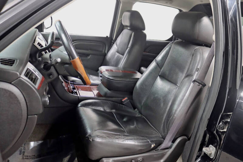 2011 Cadillac Escalade EXT