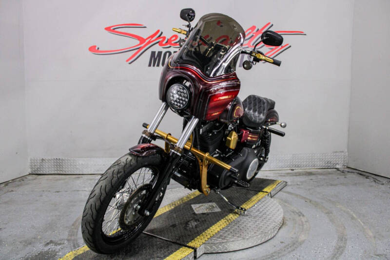 2014 Harley-Davidson Dyna Street Bob