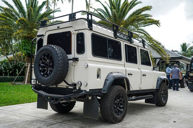 1991 Land Rover Defender
