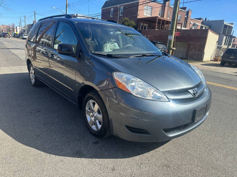 2009 Toyota Sienna for sale at Cars Trader New York in Brooklyn NY