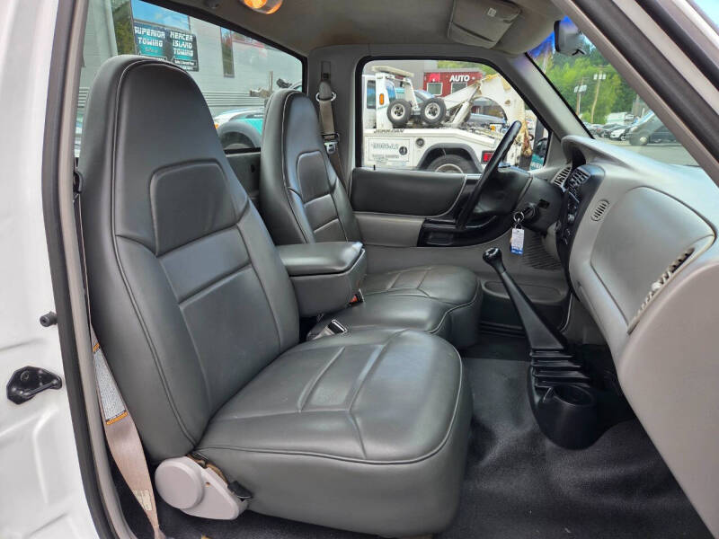 1997 Mazda B-Series B2300