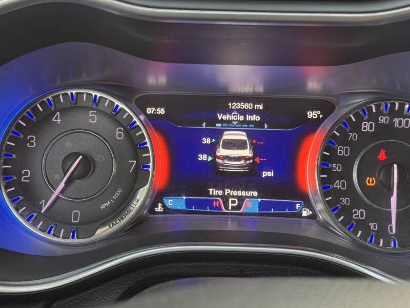 2015 Chrysler 200 C