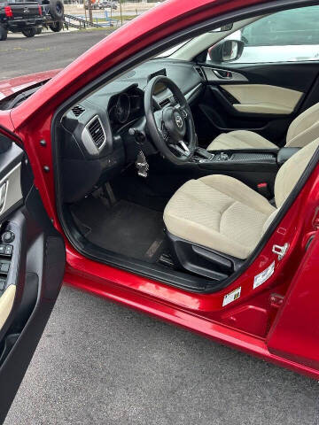 2018 Mazda MAZDA3 Sport