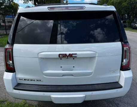 2017 GMC Yukon XL SLT