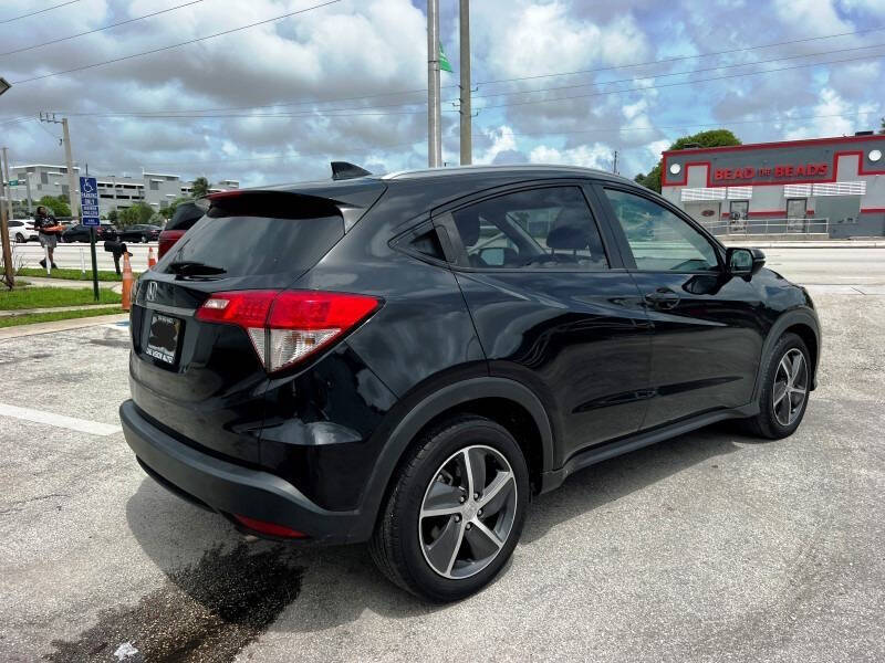 2022 Honda HR-V EX photo 4