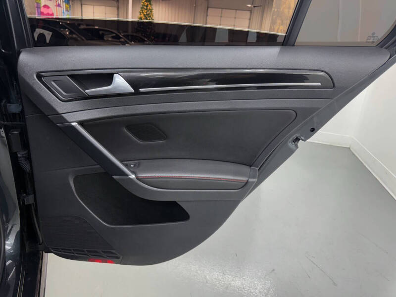 2017 Volkswagen Golf GTI Autobahn