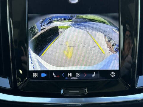 2024 Volvo S60 B5 Core Dark Theme