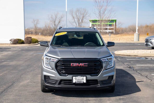 2023 GMC Terrain SLE