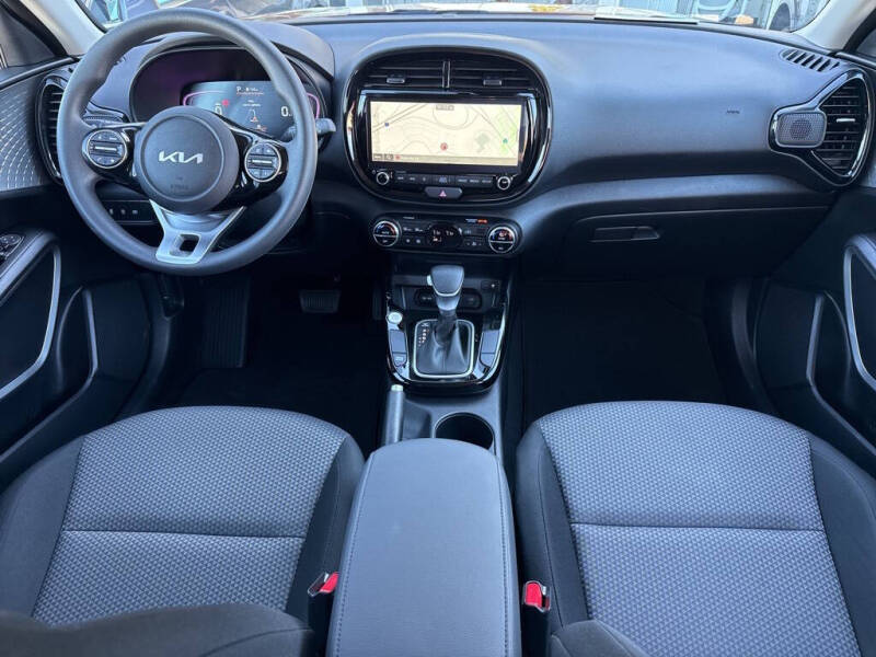 2025 Kia Soul S