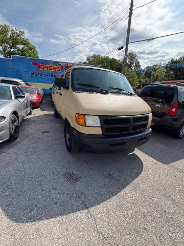 2003 Dodge Ram Van 1500