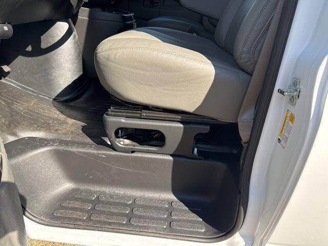 2025 GMC Savana 2500