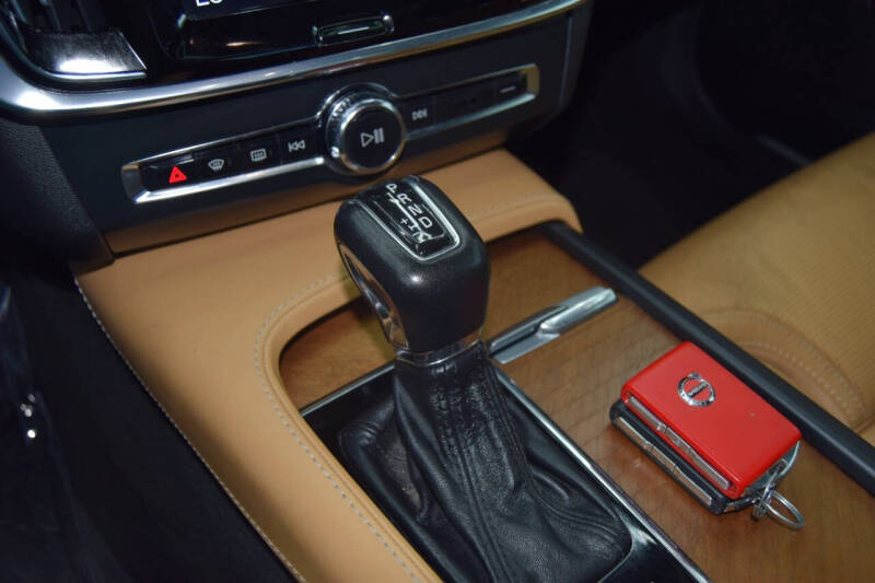 2018 Volvo S90 T6 Inscription