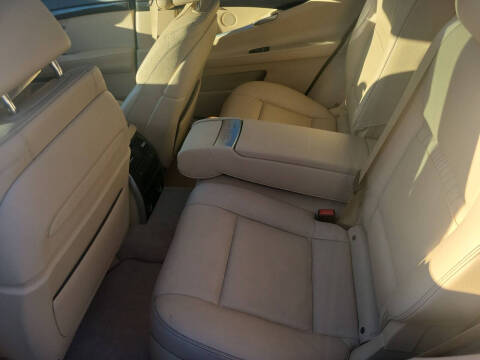 2017 BMW 5 Series 535i xDrive Gran Turismo