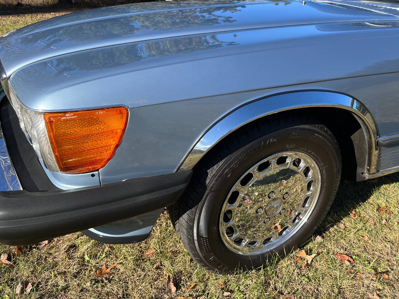 1986 Mercedes-Benz 560-Class 68