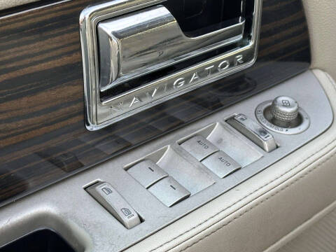 2008 Lincoln Navigator L