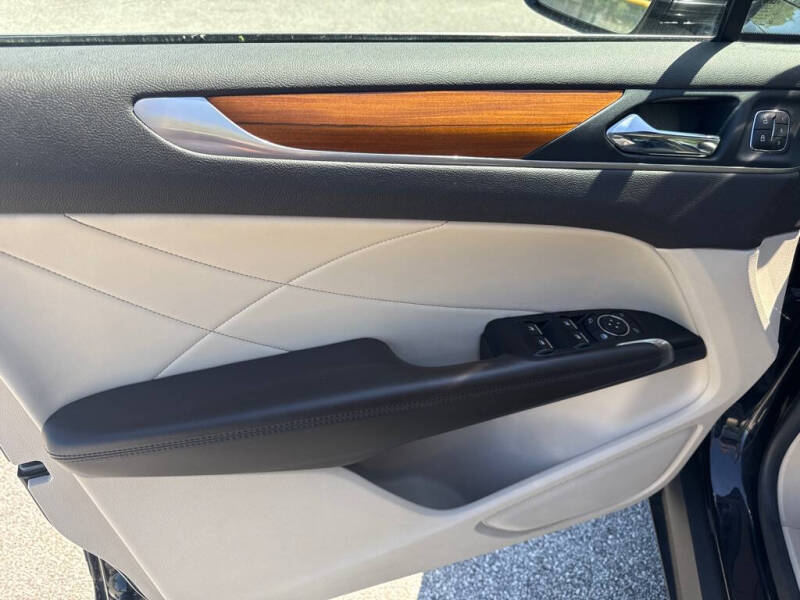 2019 Lincoln MKC Select